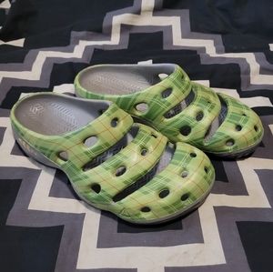 Women's KEEN Yogui Clogs